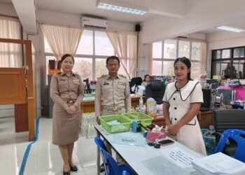 ตรวจเยี่ยมให้กำลังใจ คณะกรรมการรับสมัครคัดเลือกบุคคลเพื่อบรรจุแต่งตั้งเข้ารับราชการ เป็นข้าราชการครูและบุคลากรทางการศึกษา ตำแหน่งครูผู้ช่วย กรณีที่มีความจำเป็น หรือมีเหตุพิเศษ
