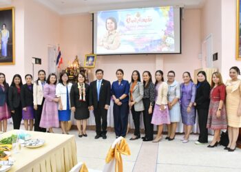 ร่วมแสดงความยินดีกับ ดร.ปฐมา เทพามาตย์ รอง ผอ.สพป.นครนายก ช่วยปฏิบัติราชการ สพป.นครราชสีมา เขต 6 เนื่องในโอกาสย้ายไปดำรงตำแหน่ง รอง ผอ.สพป.นครราชสีมา เขต 2