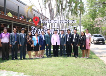 ออกตรวจเยี่ยมโรงเรียนให้กำลังใจผู้บริหารสถานศึกษา ครู และนักเรียน โรงเรียนห้วยไหวัฒนา อ.คง จ.นครราชสีมา