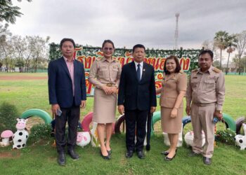 นิเทศ ติดตาม ตรวจเยี่ยม รวบรวมข้อมูลผลการปฏิบัติงานของผู้บริหารสถานศึกษา ศูนย์เครือข่ายพัฒนาคุณภาพการศึกษาคง 1 เพื่อประกอบการพิจารณาเลื่อนเงินเดือนของข้าราชการครูและบุคลากรทางการศึกษา ตำแหน่งผู้บริหารสถานศึกษา ครั้งที่ 1 ปีงบประมาณ พ.ศ. 2568