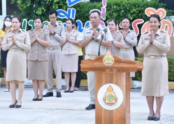 สพป.นครราชสีมา เขต 6 จัดกิจกรรมเข้าแถวเคารพธงชาติ ตามโครงการเขตสุจริตประจำเดือน พฤษภาคม 2568