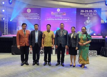 พิธีเปิดโครงการนำเสนอผลงานทางวิชาการของบุคลากรทางการศึกษาโรงเรียนในสังกัดองค์การบริหารส่วนจังหวัดนครราชสีมา ประจำปีงบประมาณ พ.ศ. 2568 “KORAT PRO Education and Innovation 2025”