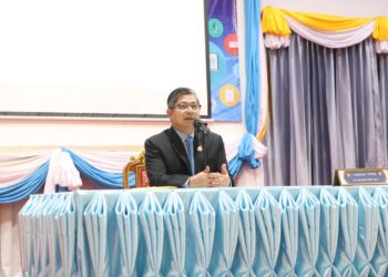 การอบรมโครงการพัฒนานวัตกรรมเพื่อยกระดับคุณภาพการศึกษาด้วยรูปแบบ Active Learning สำหรับครูและบุคลากรทางการศึกษาสังกัดสำนักงานคณะกรรมการการศึกษาขั้นพื้นฐาน (1 อำเภอ 1 โรงเรียนคุณภาพ) ระดับประถมศึกษา