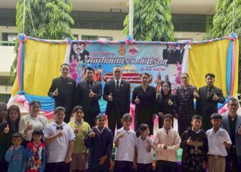 เยี่ยมให้กำลังใจ ผู้บริหารสถานศึกษา ข้าราชการครูบุคลากรทางการศึกษา และนักเรียน ในศูนย์เครือข่ายพัฒนาคุณภาพการศึกษาบัวใหญ่ 1 สนามการจัดการแข่งขันศิลปหัตถกรรมนักเรียน ครั้งที่ 73