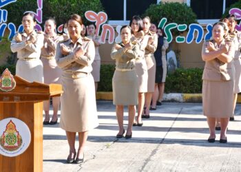 สพป.นครราชสีมา เขต 6 จัดกิจกรรมเข้าแถวเคารพธงชาติ โครงการเขตสุจริต” ประจำเดือน ธันวาคม 2568