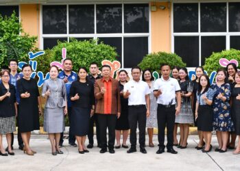 ร่วมแสดงความยินดี และร่วมส่ง นายธนภัทร สิริวาส รอง ผอ.สพป. นครราชสีมา เขต 6 เนื่องในโอกาสไปช่วยราชการ ณ สำนักงานเขตพื้นที่การศึกษามัธยมศึกษาบุรีรัมย์