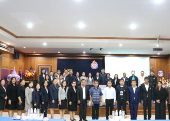 สพป.นครราชสีมา เขต 6 ศึกษาดูงานโครงการพัฒนาคุณภาพการศึกษา แลกเปลี่ยนเรียนรู้การบริหารจัดการเขตพื้นที่การศึกษา เพื่อเพิ่มประสิทธิภาพในการปฏิบัติงานของข้าราชการครูและบุคลากรทางการศึกษา สังกัด สพป.นครราชสีมา เขต 6